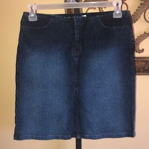 Euc Tommy Hilfiger Jean skirt